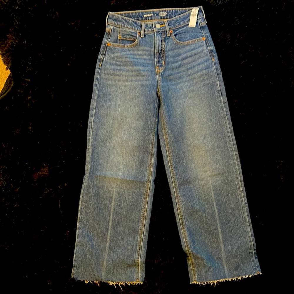 Old Navy Extra High-Rise, Sky-Hi Wide Leg Jeans, Size 2